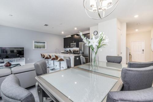 Stinger Drive Townhouse #259999 Townhouse