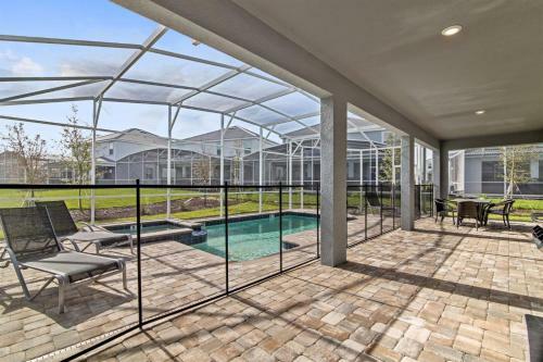 Gorgeous Championsgate 8 Bedroom Pool Home