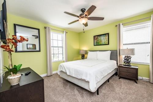 Nine-bedroom Villa 1308