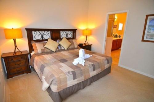 Essex Villa 170