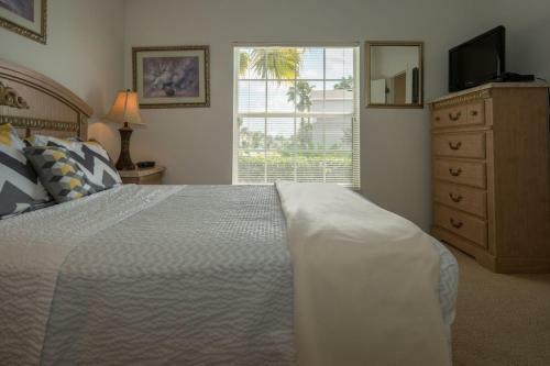 Hl740bd Hampton Lakes - Four Bedroom Home
