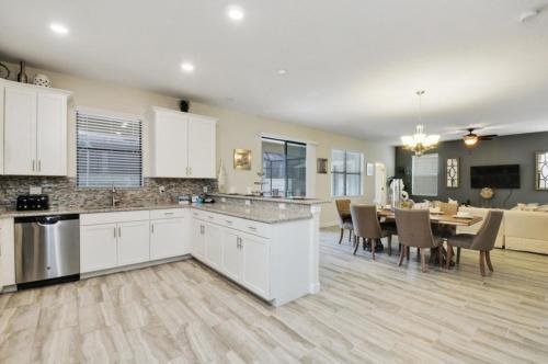 Beautiful Themed Single Vacation Home With Private Pool Cg9159