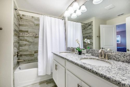 Moon Valley Townhome #237074 Townhouse