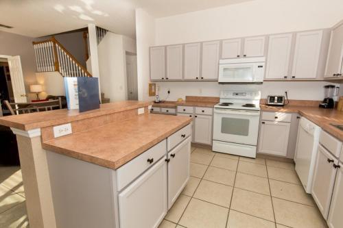 Six-bedroom Villa 353