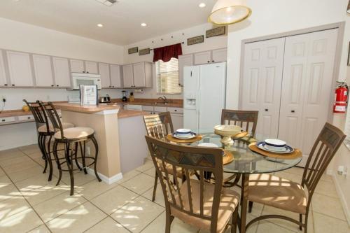 Six-bedroom Villa 353