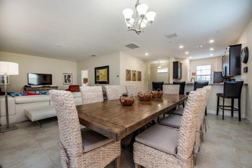 Wedge Villa #231069