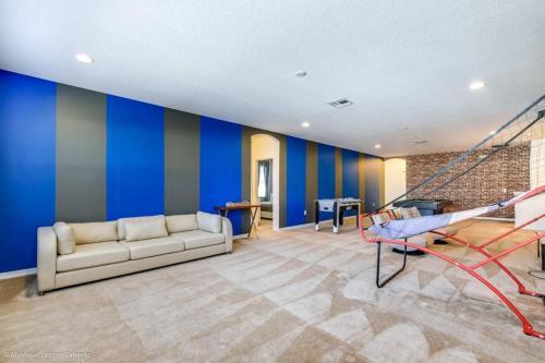 Oakwood Home #260018 Home