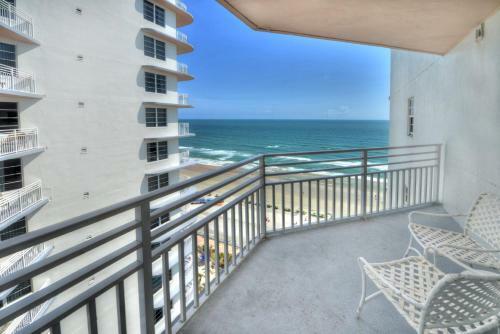 Hotel Wyndhams Ocean Walk Resort