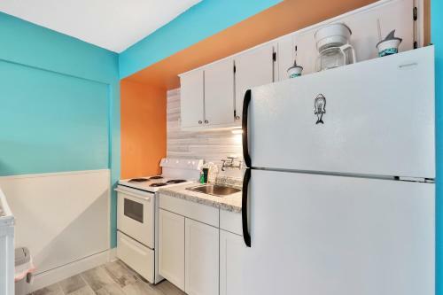 Daytona Inn Unit 227