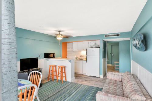 Daytona Inn Unit 227