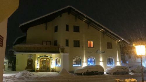 Hotel Alpin