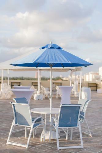 Hotel Vistalmar Beach Resort