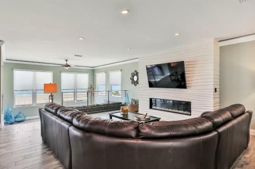 3843 S. Atlantic Ave - Beach Retreat