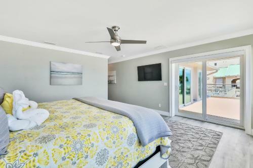 3843 S. Atlantic Ave - Beach Retreat