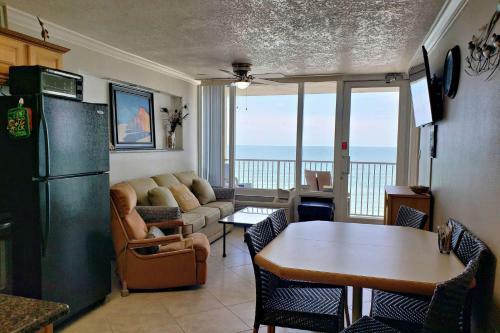 Pirates Cove Condo Unit #706