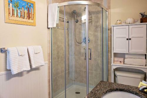 Pirates Cove Condo Unit #706