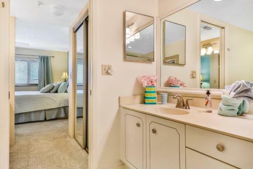 Seychelles - Daytona Beach Condos