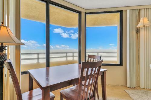 Seychelles - Daytona Beach Condos