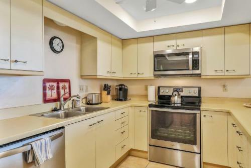Seychelles - Daytona Beach Condos