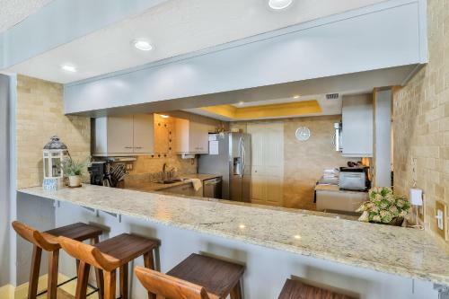 Seychelles - Daytona Beach Condos