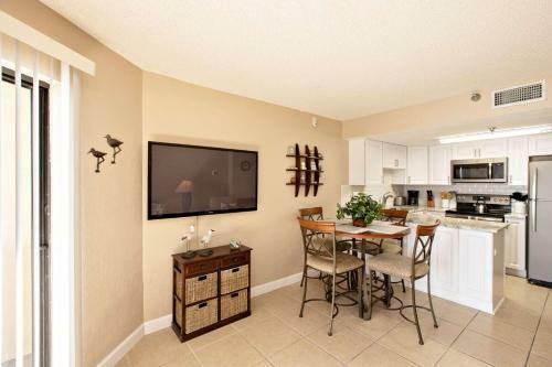 Sunglow Resort Condo Unit #405