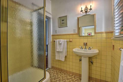 Renovated Downtown Daytona Beach Home!