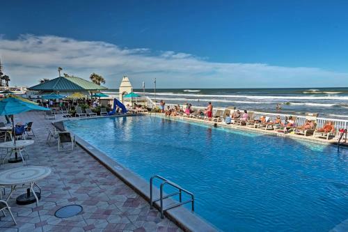 Apartamento Resort Studio With Beach Access And Ocean Views!