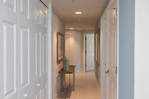 Aruba Condo Unit #1102