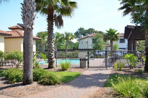 Villa Lago 1883 (s)(2g)- 4br 4ba - (10)