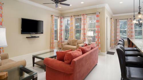 Villa Lago 1883 (s)(2g)- 4br 4ba - (10)
