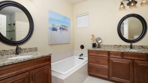 Villa Lago 1883 (s)(2g)- 4br 4ba - (10)