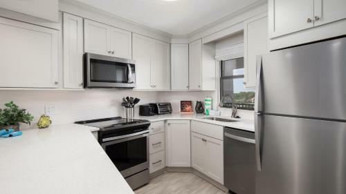 Beachside One 4073 - Flr7 - 2br 2ba - (6)