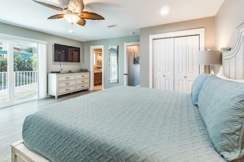 Sun Seeker By Real Joy Vacations
