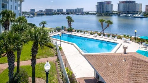 Apartamento Dolphin Point Condo 601b Condo