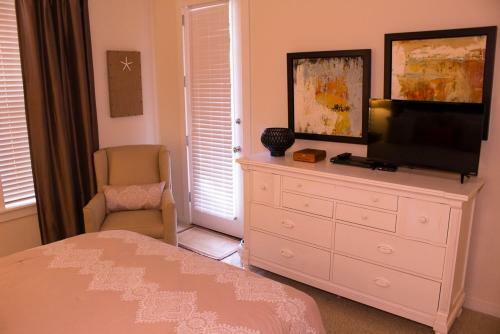 1367 Laurel Grove Home