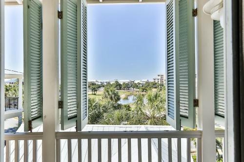 Nautilus House Destin Home