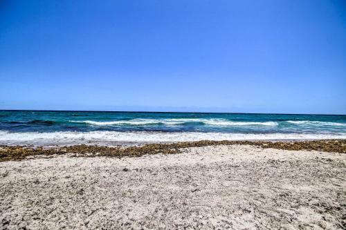 Delray Beach Home - Walk To Shops And Ocean!