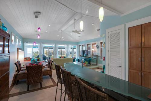 It Doesn't Get Any Better At Destin Pointe