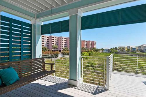 It Doesn't Get Any Better At Destin Pointe