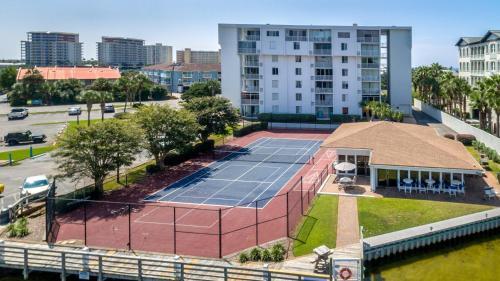 Apartamento Dolphin Point Condo 103b Condo