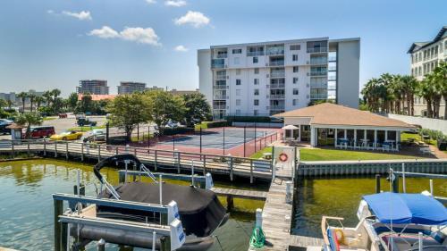 Apartamento Dolphin Point Condo 103b Condo