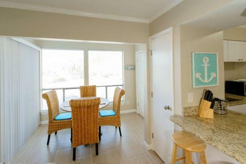 Gulf Terrace 298