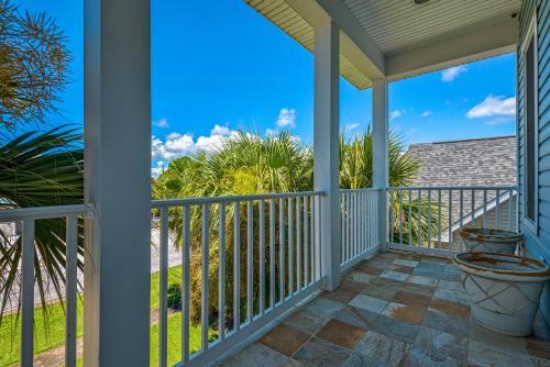 Captain Morgan's - Crystal Beach Subdivision