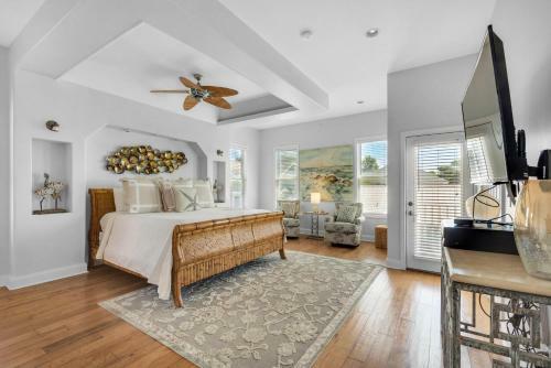 Captain Morgan's - Crystal Beach Subdivision