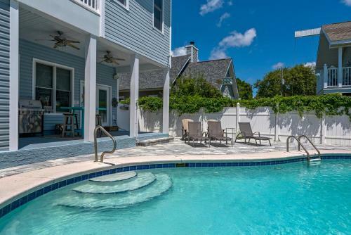 Captain Morgan's - Crystal Beach Subdivision