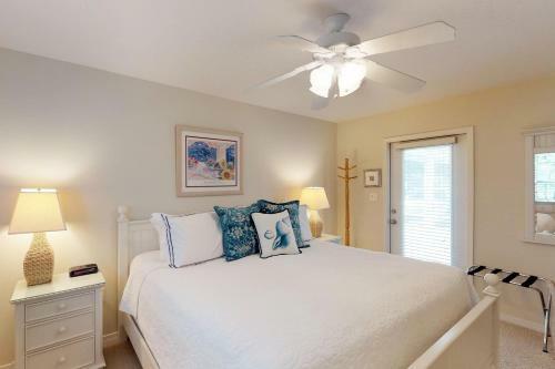 Sea Breeze Cottage