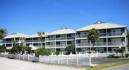 Summer Breeze Condominium 110