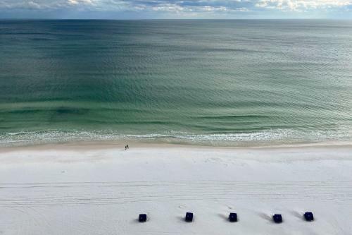 Destin Towers