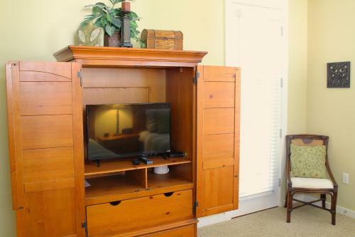1380 Laurel Grove Home
