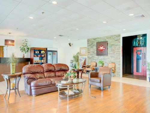 Oyo Hotel Dundee By Crystal Lake